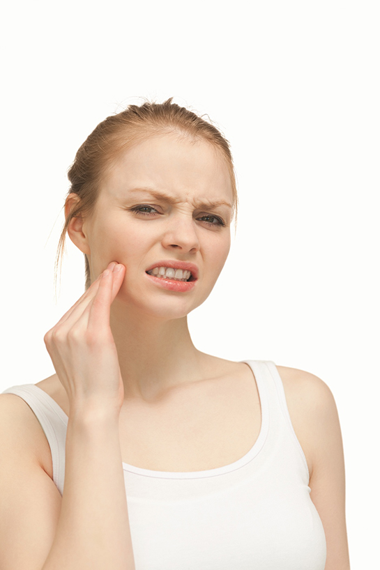 Çene Kilitlenmesi Belirtileri ve Tedavisi